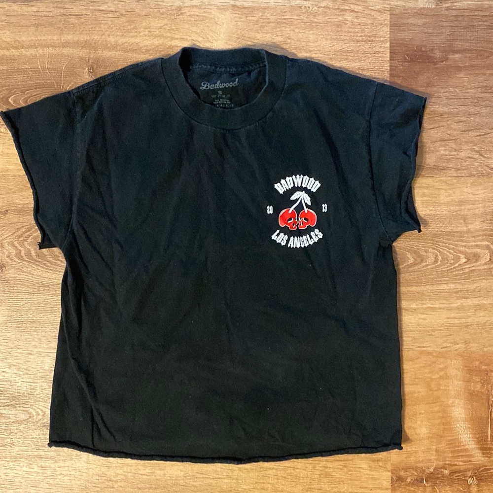 Badwood black cropped tee